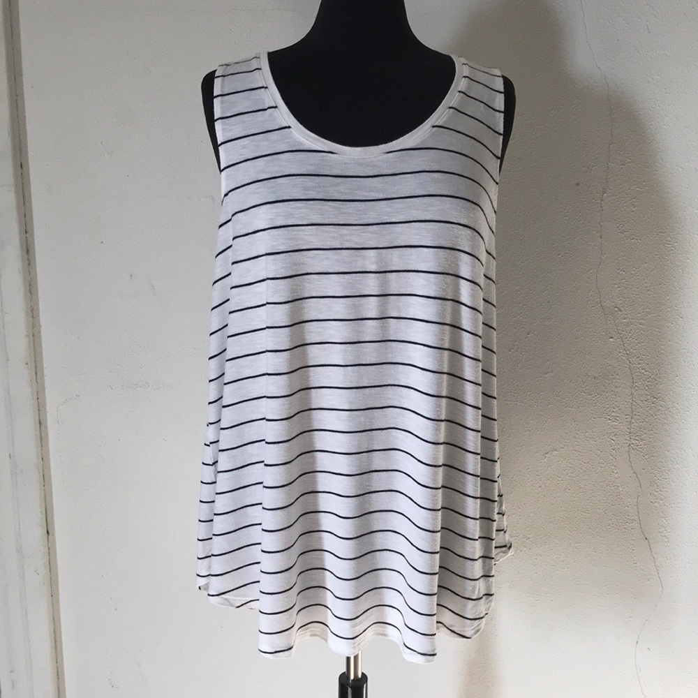 Old Navy Luxe Tank Size XL